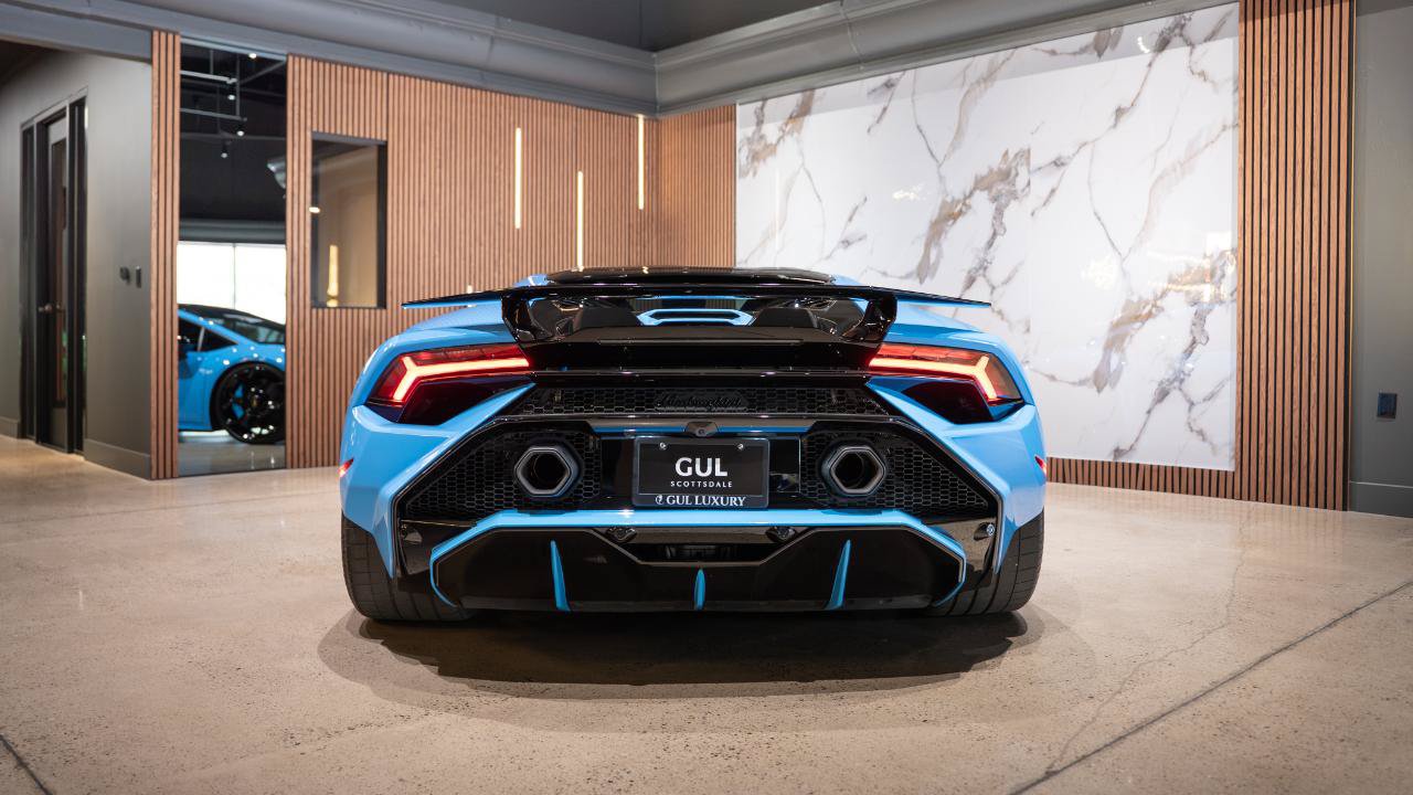 Used 2023 Lamborghini Huracan Tecnica RWD image 6