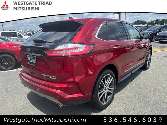 Used 2019 Ford Edge Titanium w/ Equipment Group 301A FWD image 12