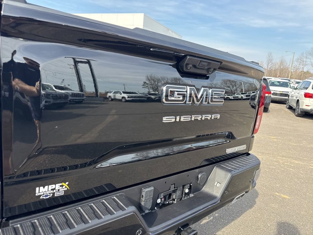 Used 2024 GMC Sierra 1500 Elevation w/ Elevation Premium Package image 31