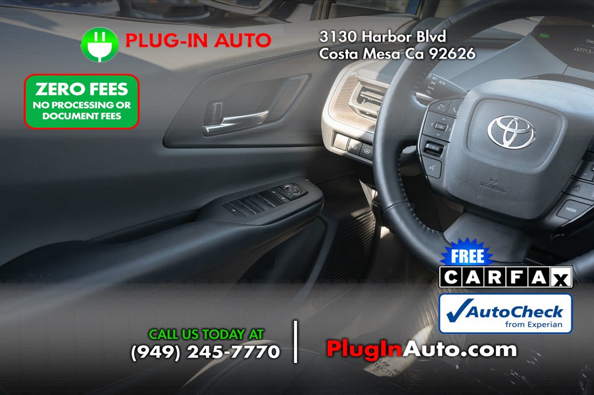 Used 2023 Toyota Prius XLE AWD/4WD image 12