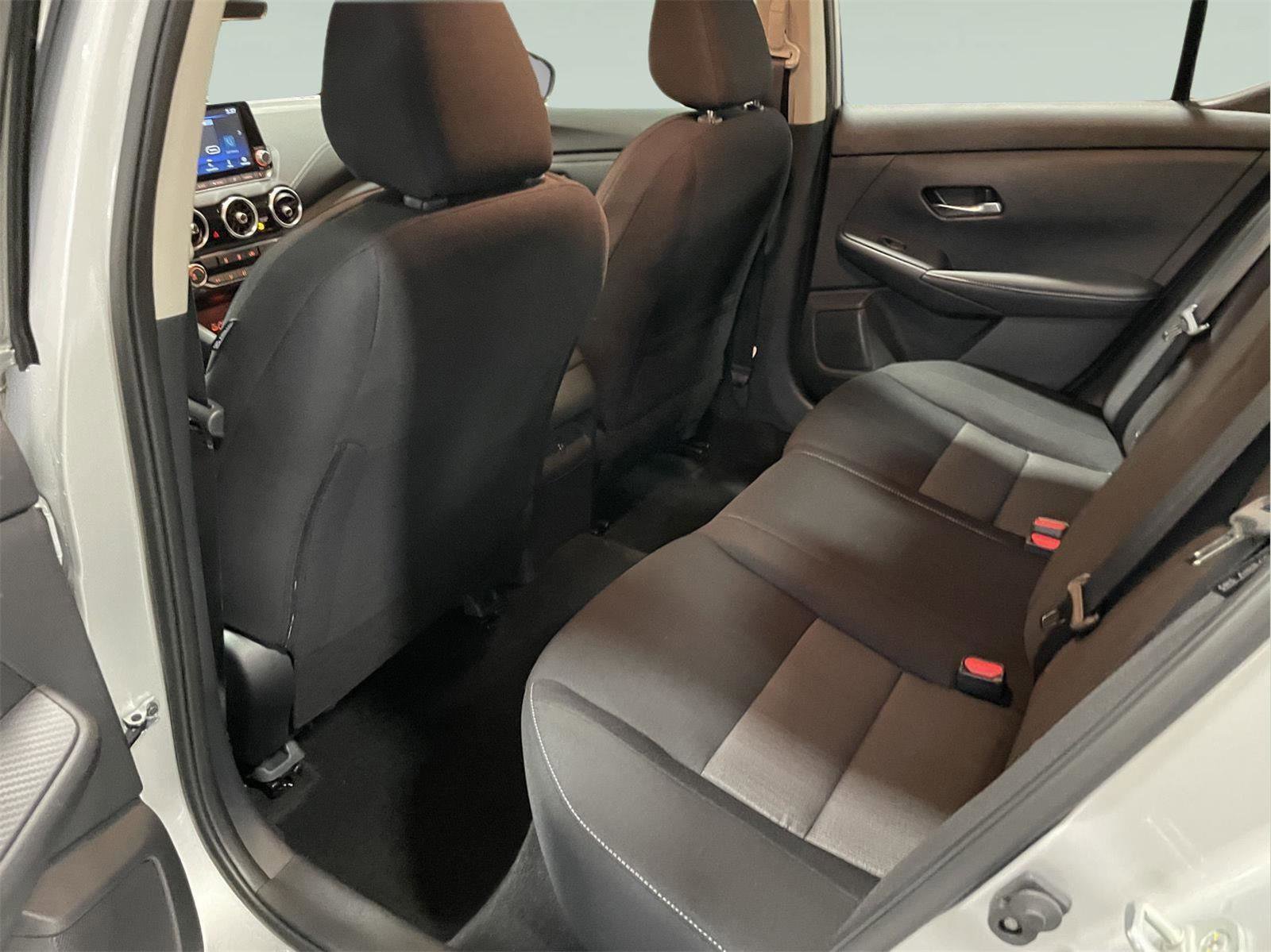 Used 2023 Nissan Sentra SV image 12