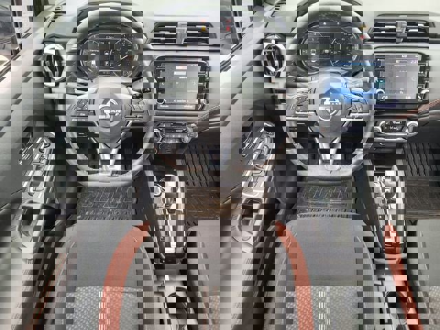 Used 2024 Nissan Versa SR w/ Trunk Package image 10