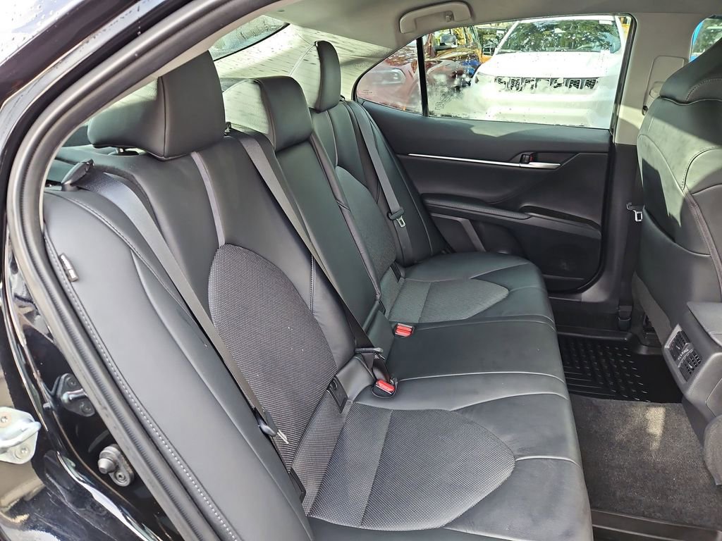 Used 2023 Toyota Camry XLE w/ Cold Weather Package image 15
