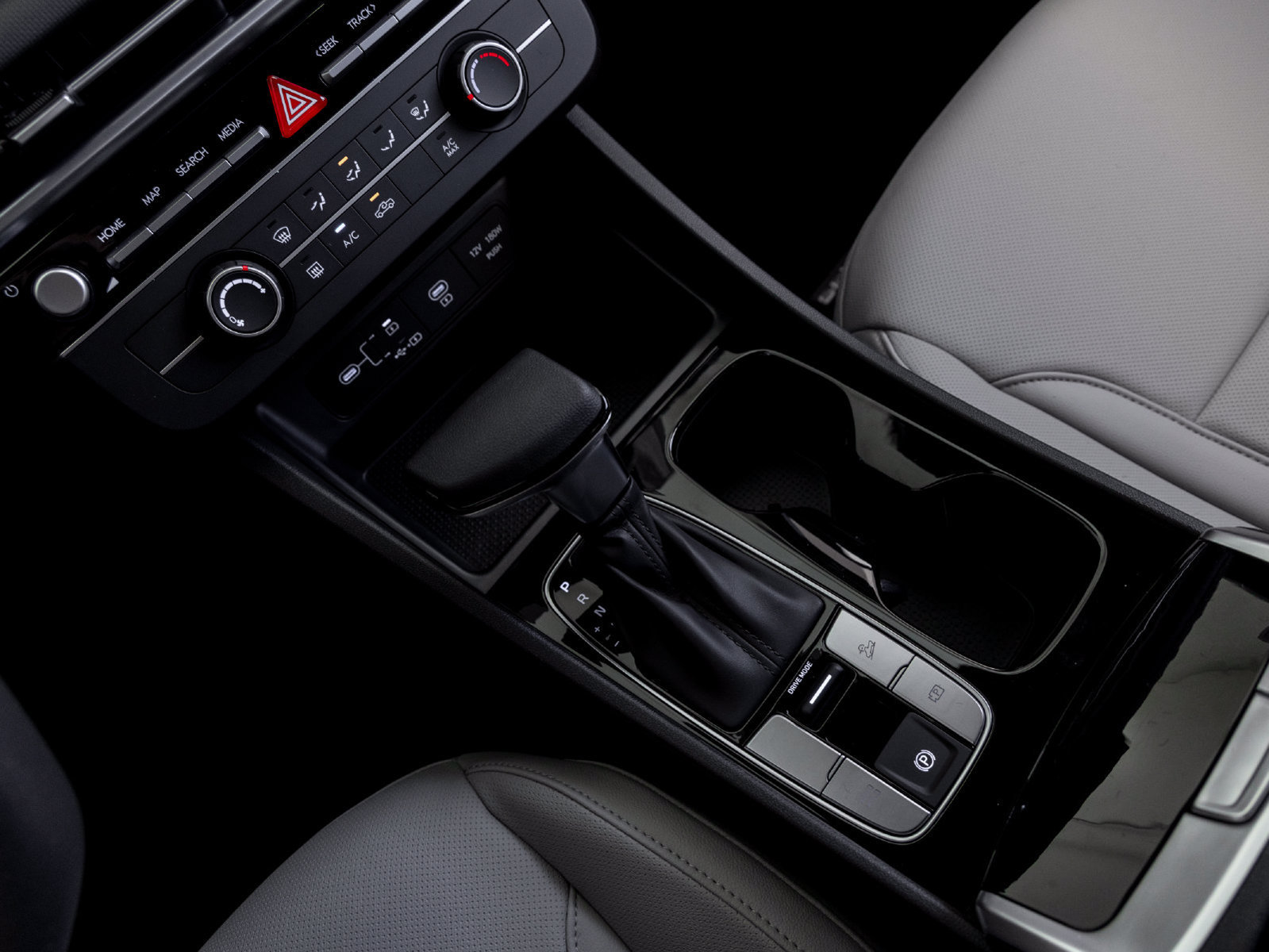 New 2027 Hyundai Santa Cruz SE FWD image 17