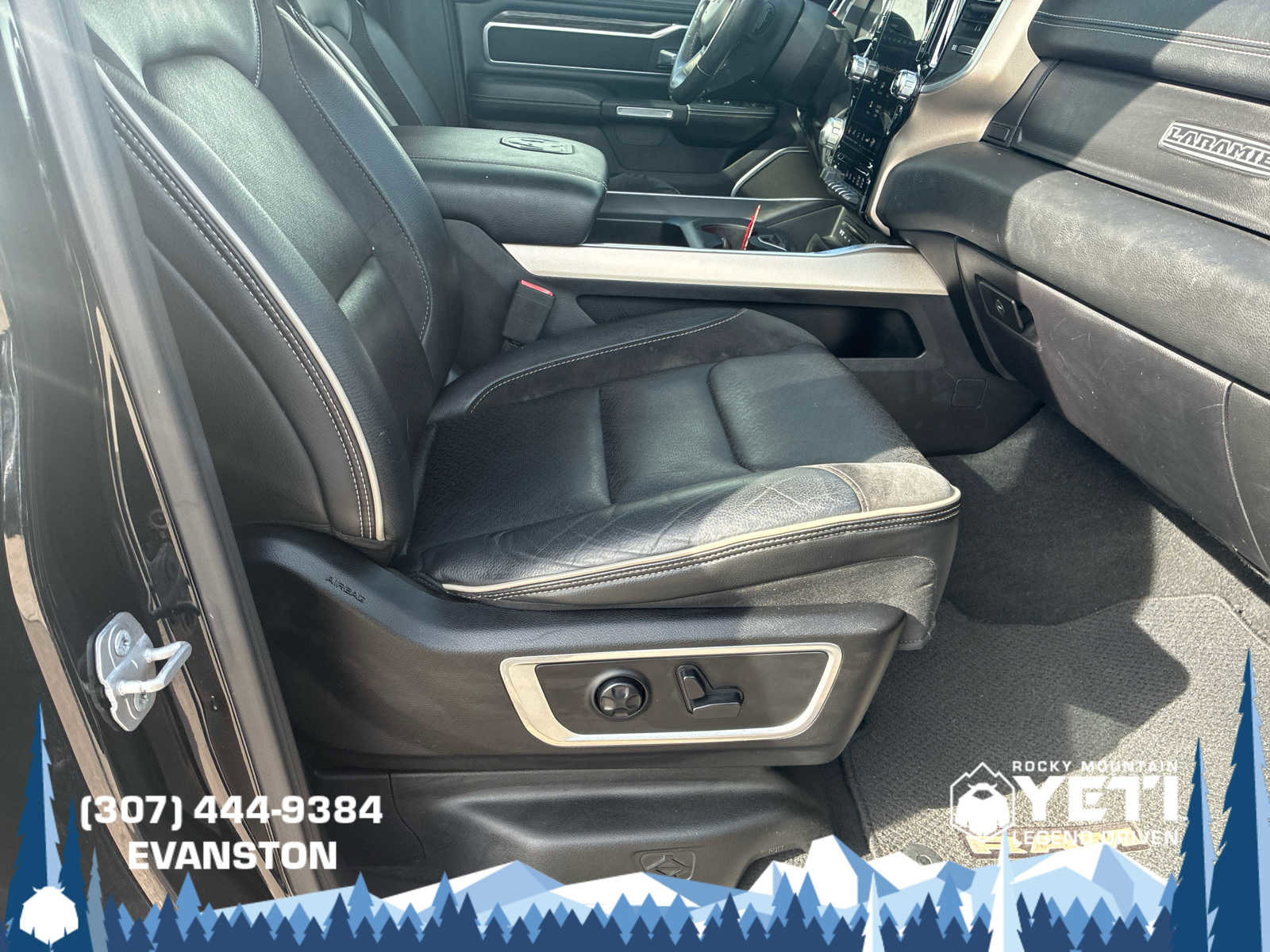 Used 2019 RAM 1500 Laramie AWD/4WD image 29