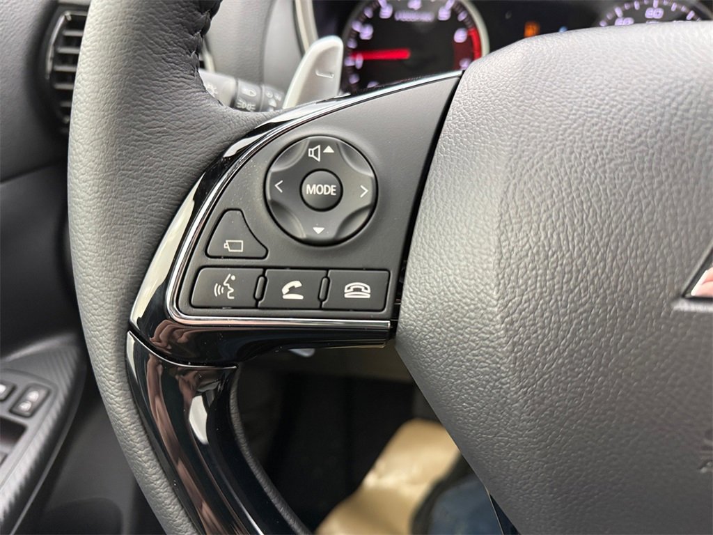 New 2026 Mitsubishi Eclipse Cross SEL image 32