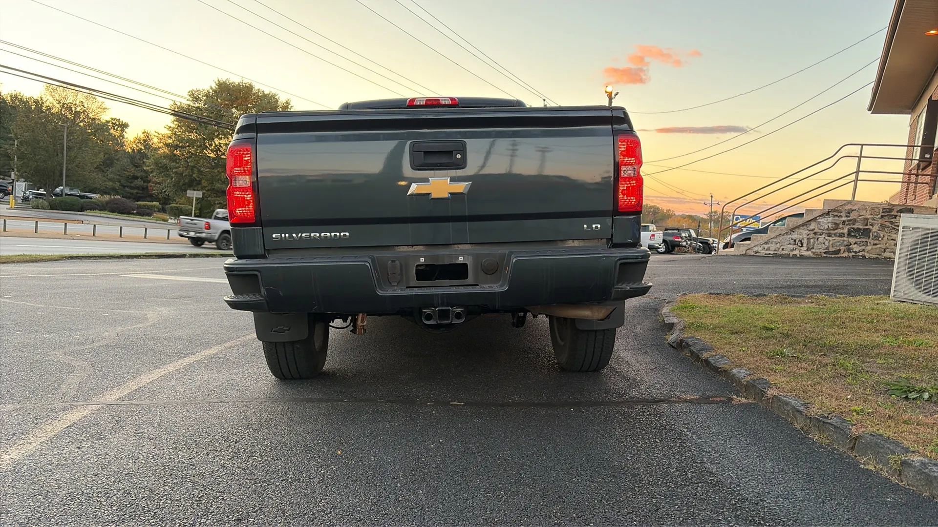 Used 2019 Chevrolet Silverado 1500 LT w/ All Star Edition image 8