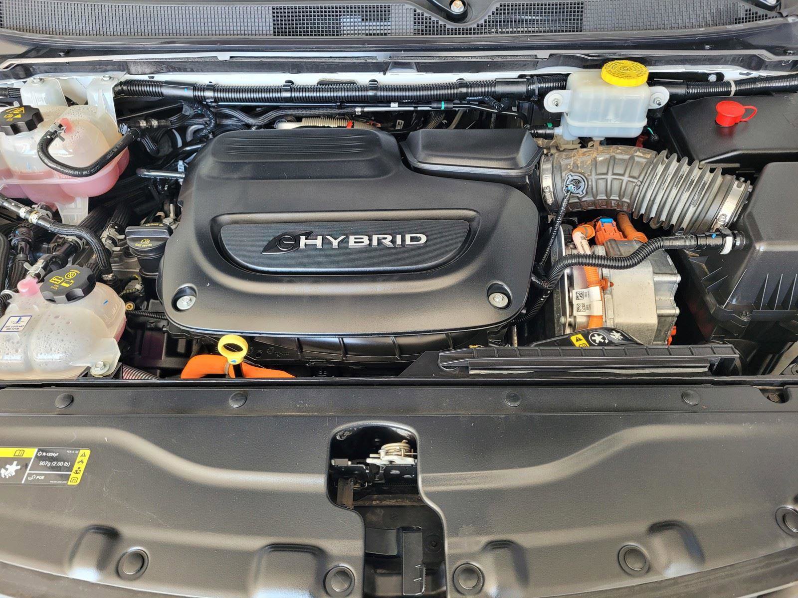 Used 2018 Chrysler Pacifica Touring Plus image 36