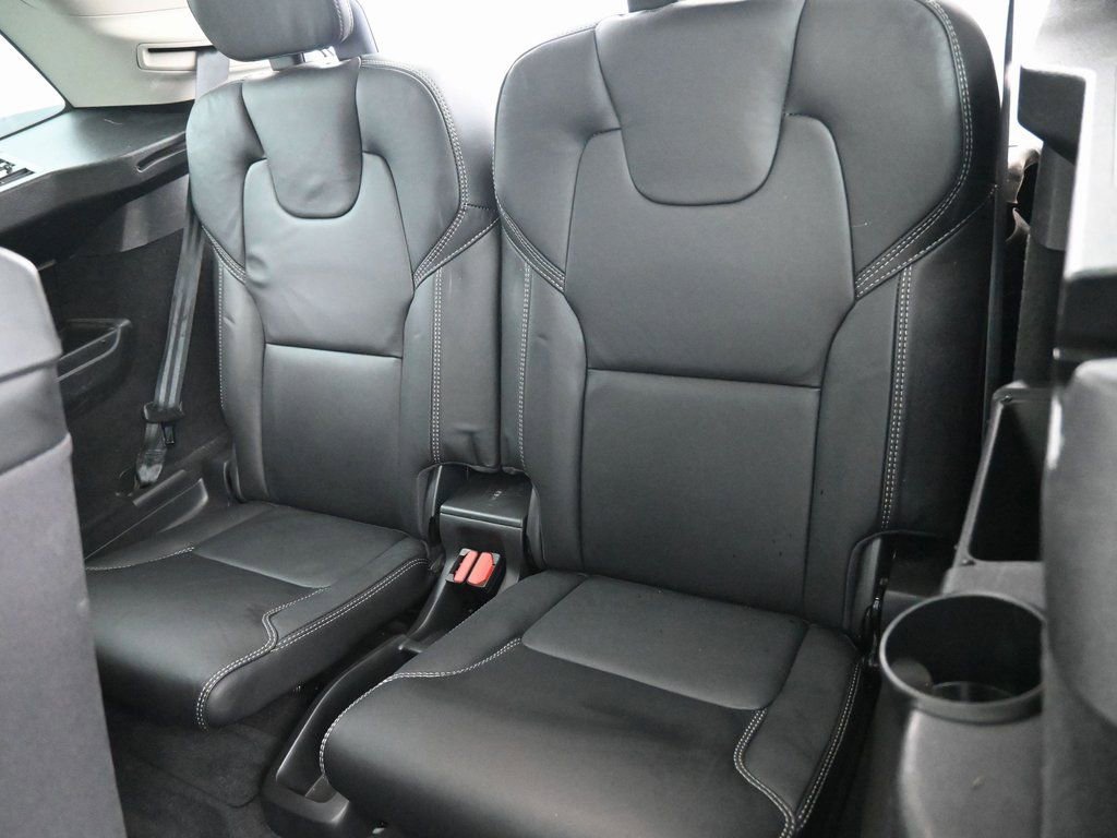 Used 2022 Volvo XC90 T8 Inscription image 31