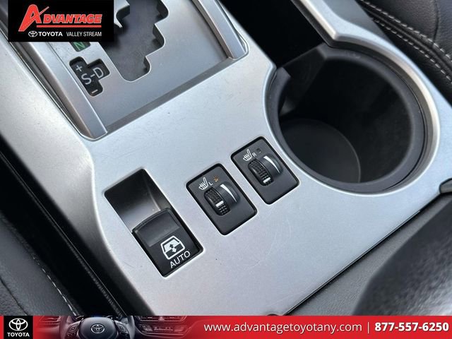 Used 2017 Toyota 4Runner SR5 Premium AWD/4WD image 39