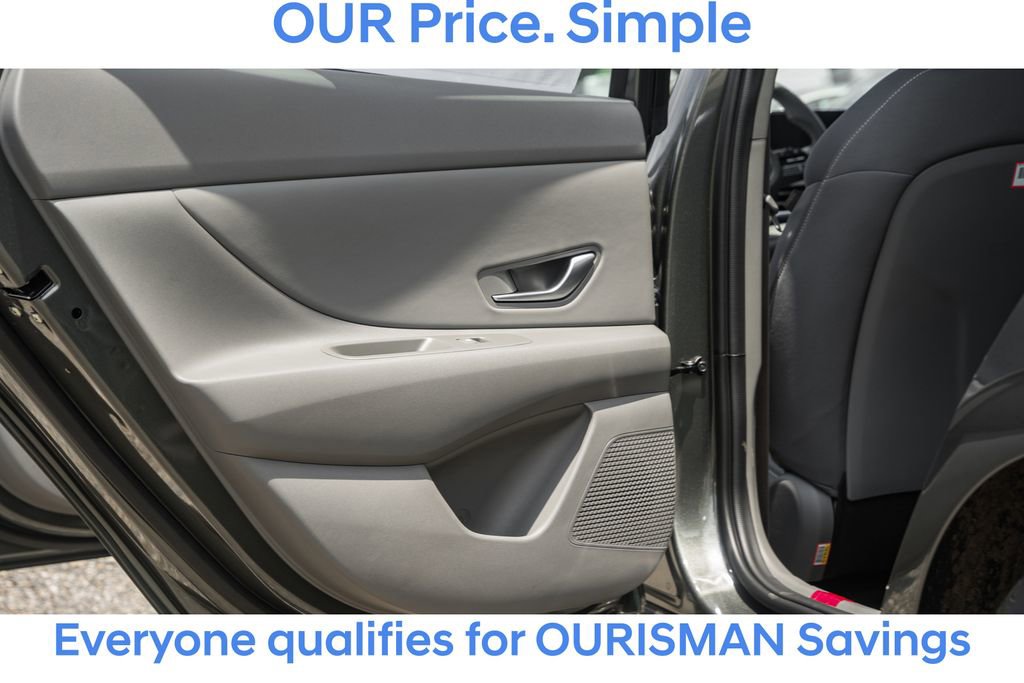 New 2025 Hyundai Elantra SEL image 34