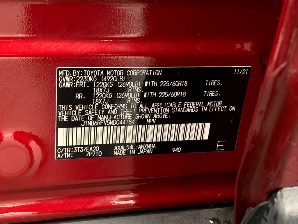 Used 2021 Toyota RAV4 XLE Premium image 32