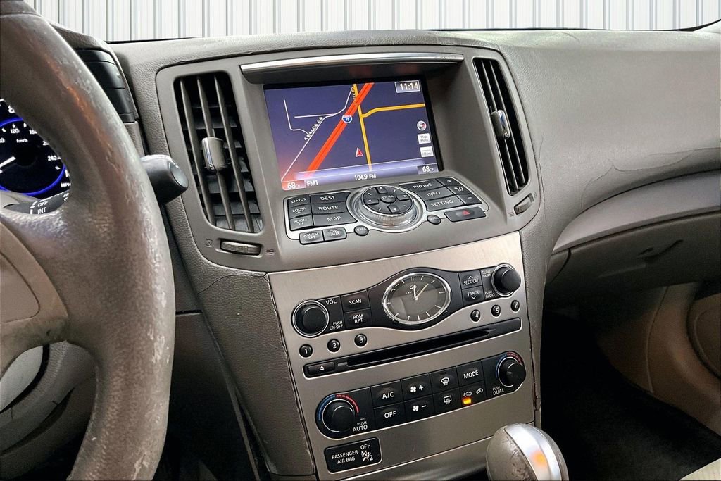 Used 2010 INFINITI G37 x w/ Premium Pkg image 9