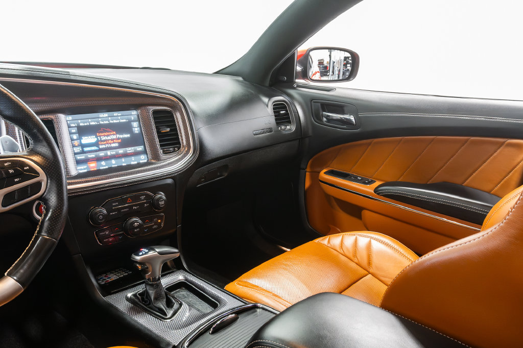 Used 2022 Dodge Charger SRT Hellcat w/ Navigation & Travel Group RWD image 14