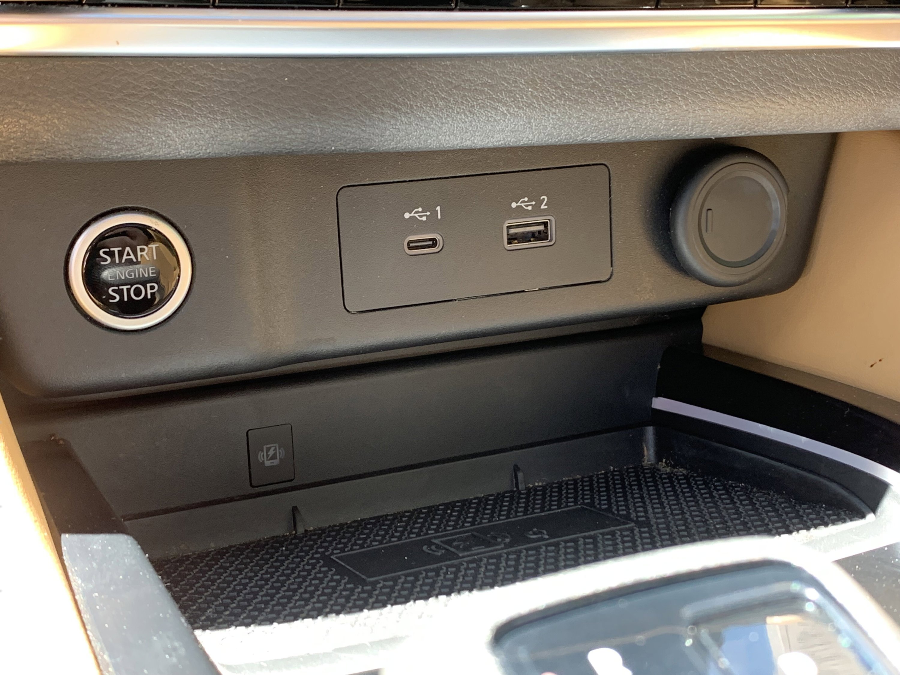 Used 2023 Nissan Rogue Platinum image 44