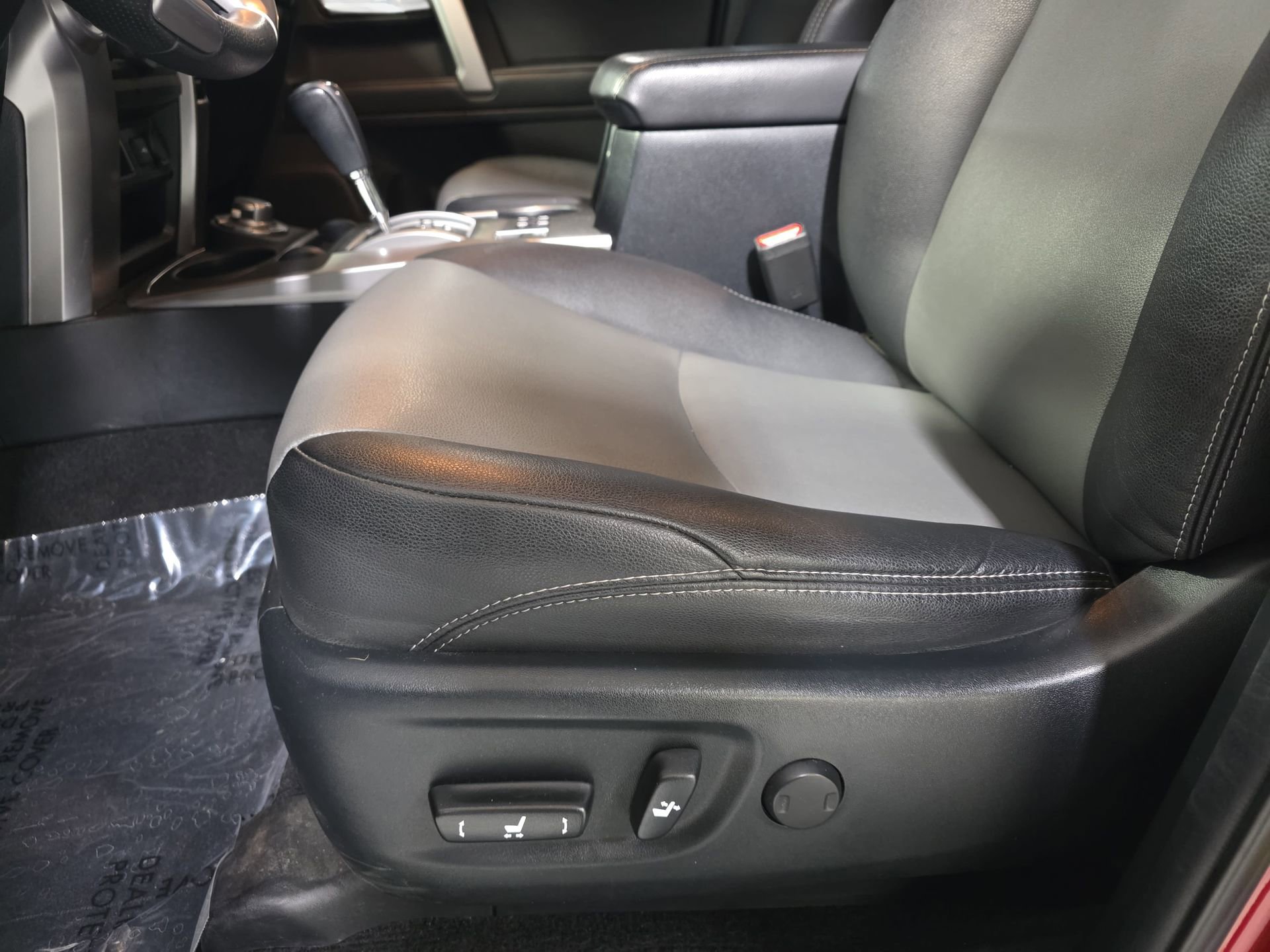 Used 2022 Toyota 4Runner SR5 Premium w/ Moonroof Package image 27
