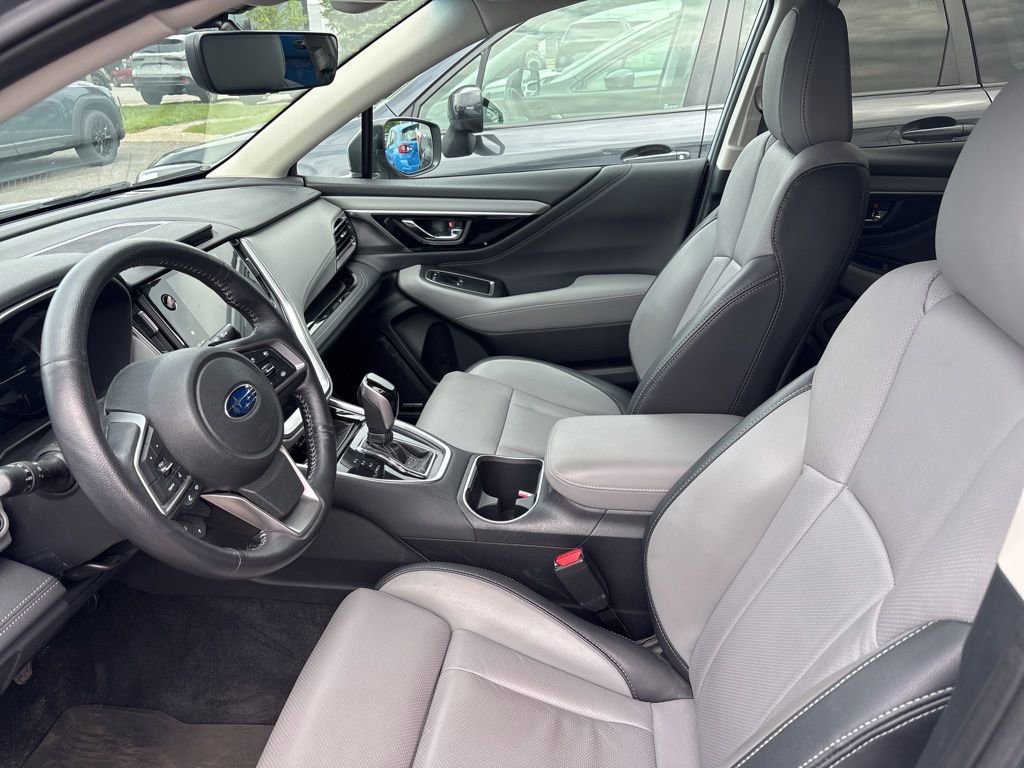 Used 2022 Subaru Outback Limited AWD/4WD image 7
