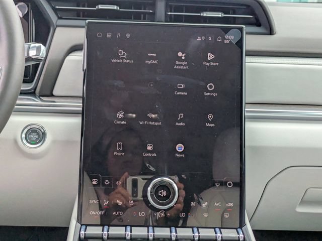 New 2026 GMC Terrain Denali w/ LPO, Floor Liner Package AWD/4WD image 21