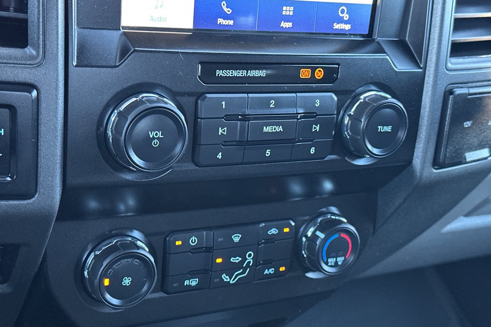 Used 2021 Ford F350 XL w/ STX Appearance Package AWD/4WD image 18
