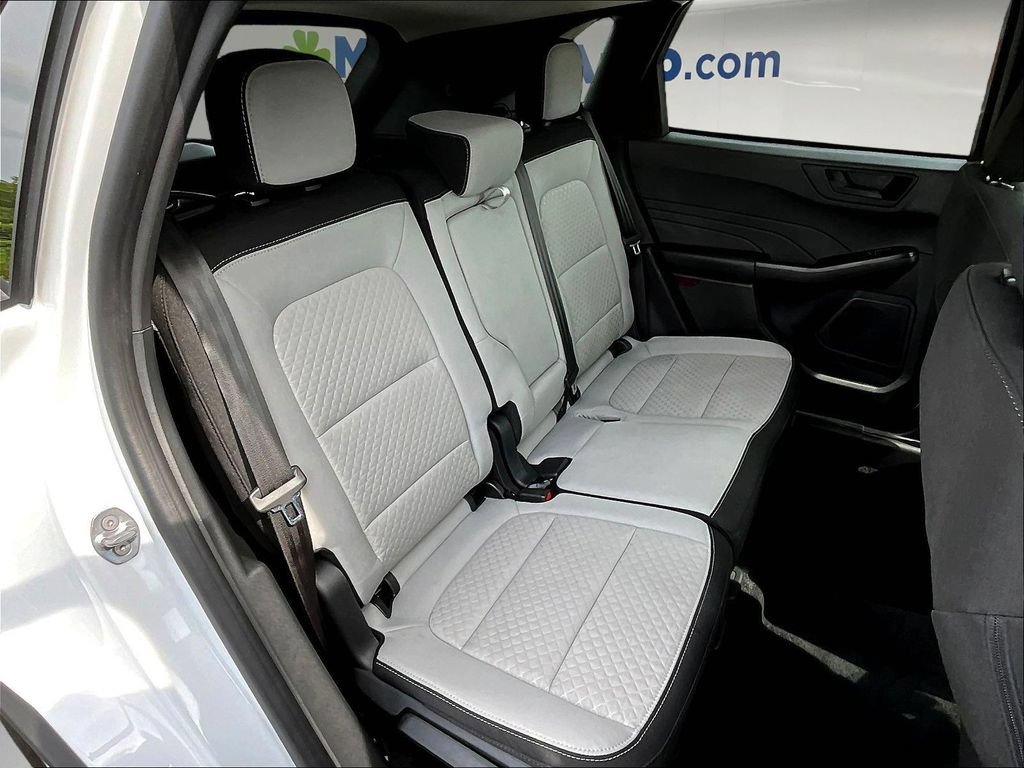 Used 2024 Ford Escape Active w/ Tech Pack #1 FWD image 28