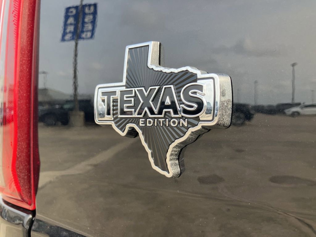 New 2025 Ford F150 XLT w/ Equipment Group 302A MID image 35