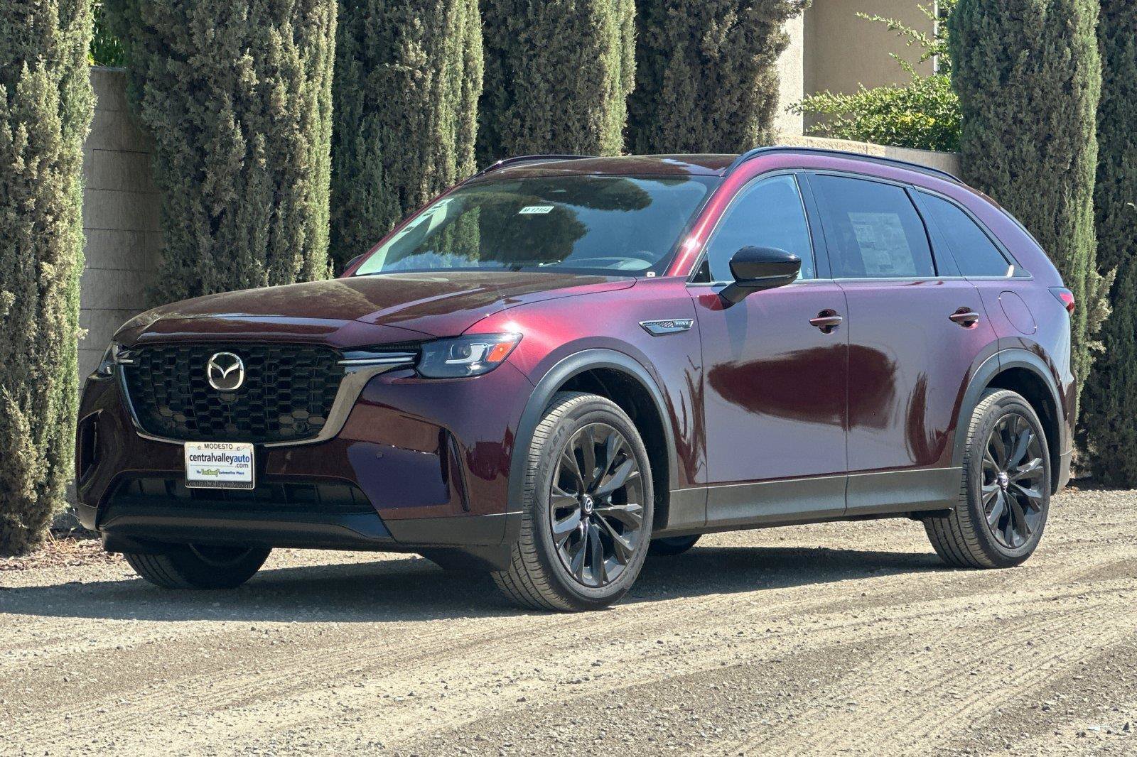 New 2025 MAZDA CX-90 Plug-In Hybrid w/Premium Sport AWD/4WD image 8