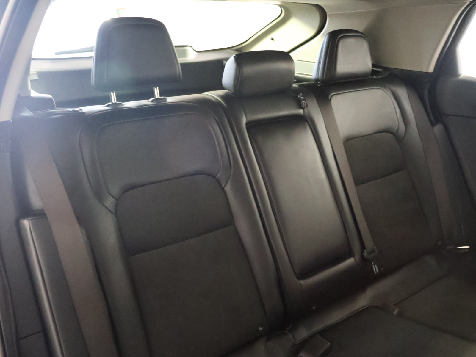 Used 2024 Nissan Ariya AWD image 45