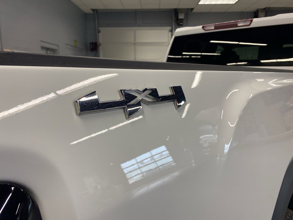 New 2026 GMC Sierra 3500 Pro w/ Convenience Package image 10