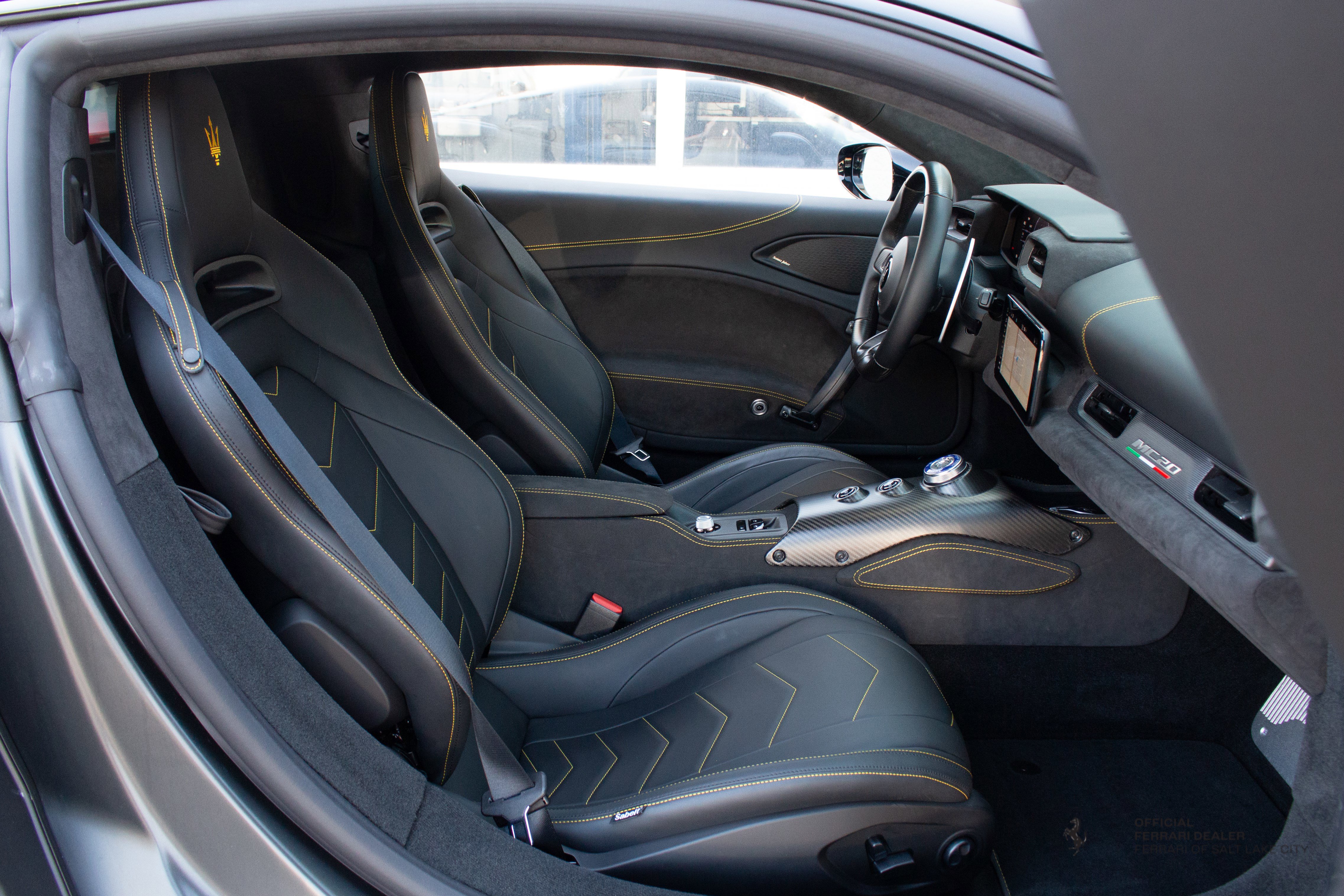 Used 2022 Maserati MC20 Coupe image 16