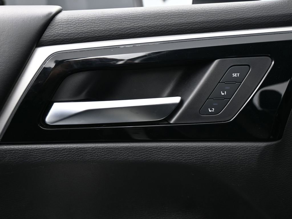 Used 2022 Mitsubishi Outlander SEL image 14