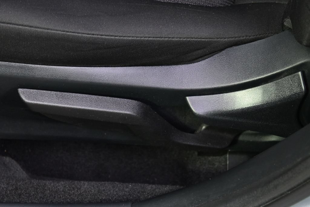 Used 2019 Subaru Impreza 2.0i Premium w/ Eyesight & BSD/Rcta & SRF AWD/4WD image 12