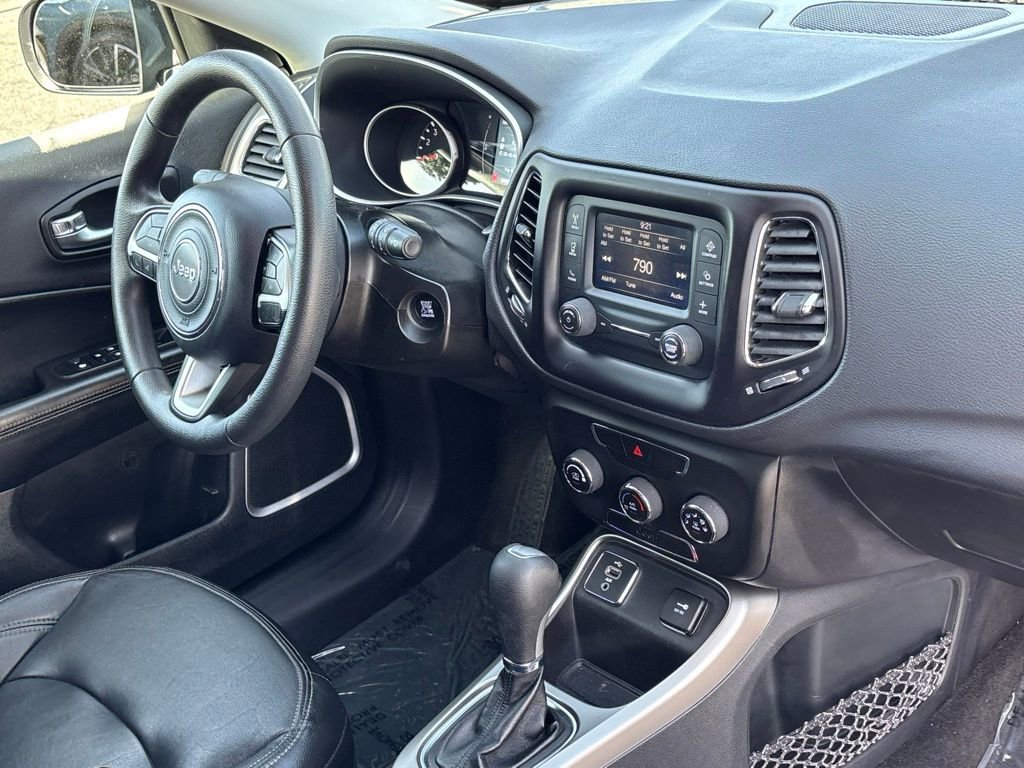Used 2018 Jeep Compass Sport image 25