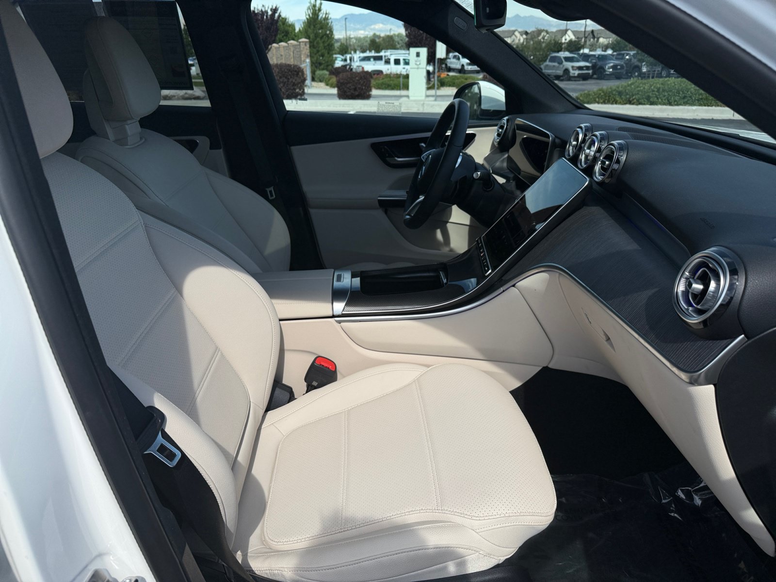 Certified 2026 Mercedes-Benz GLC 300 4MATIC image 20