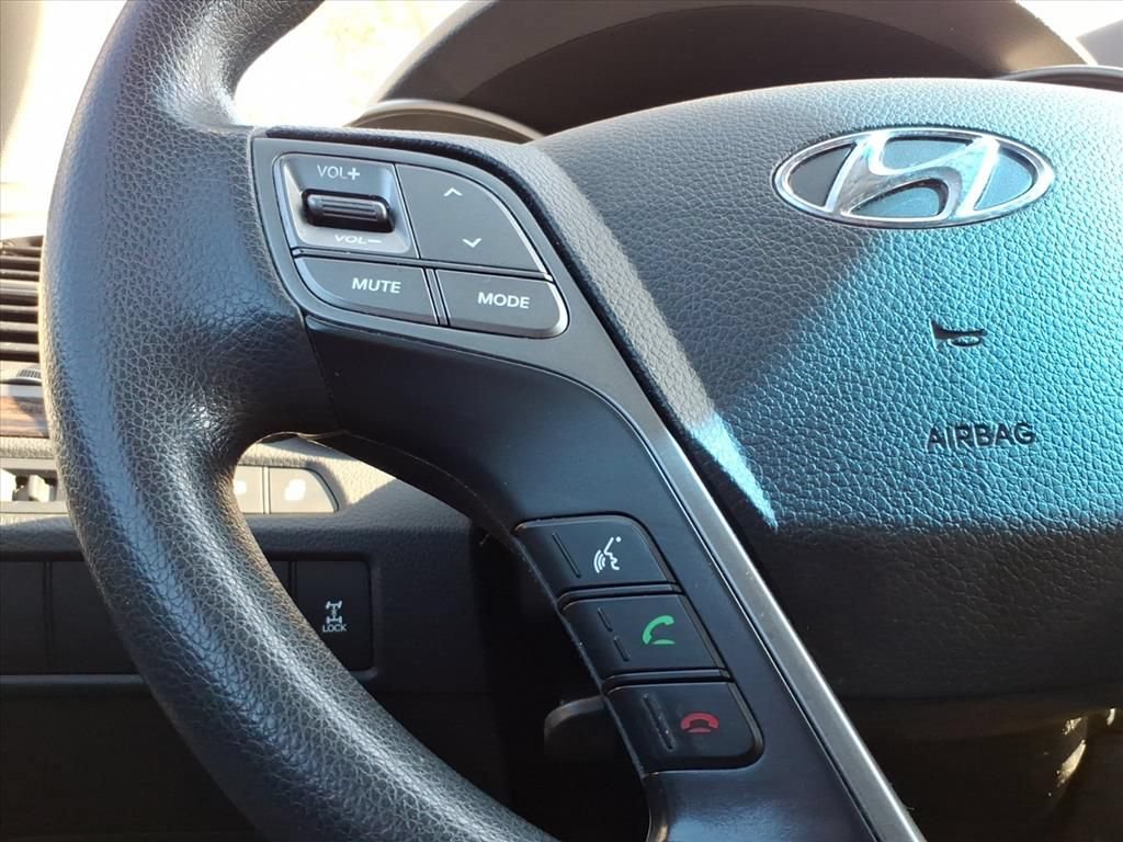 Used 2017 Hyundai Santa Fe Sport AWD/4WD image 16