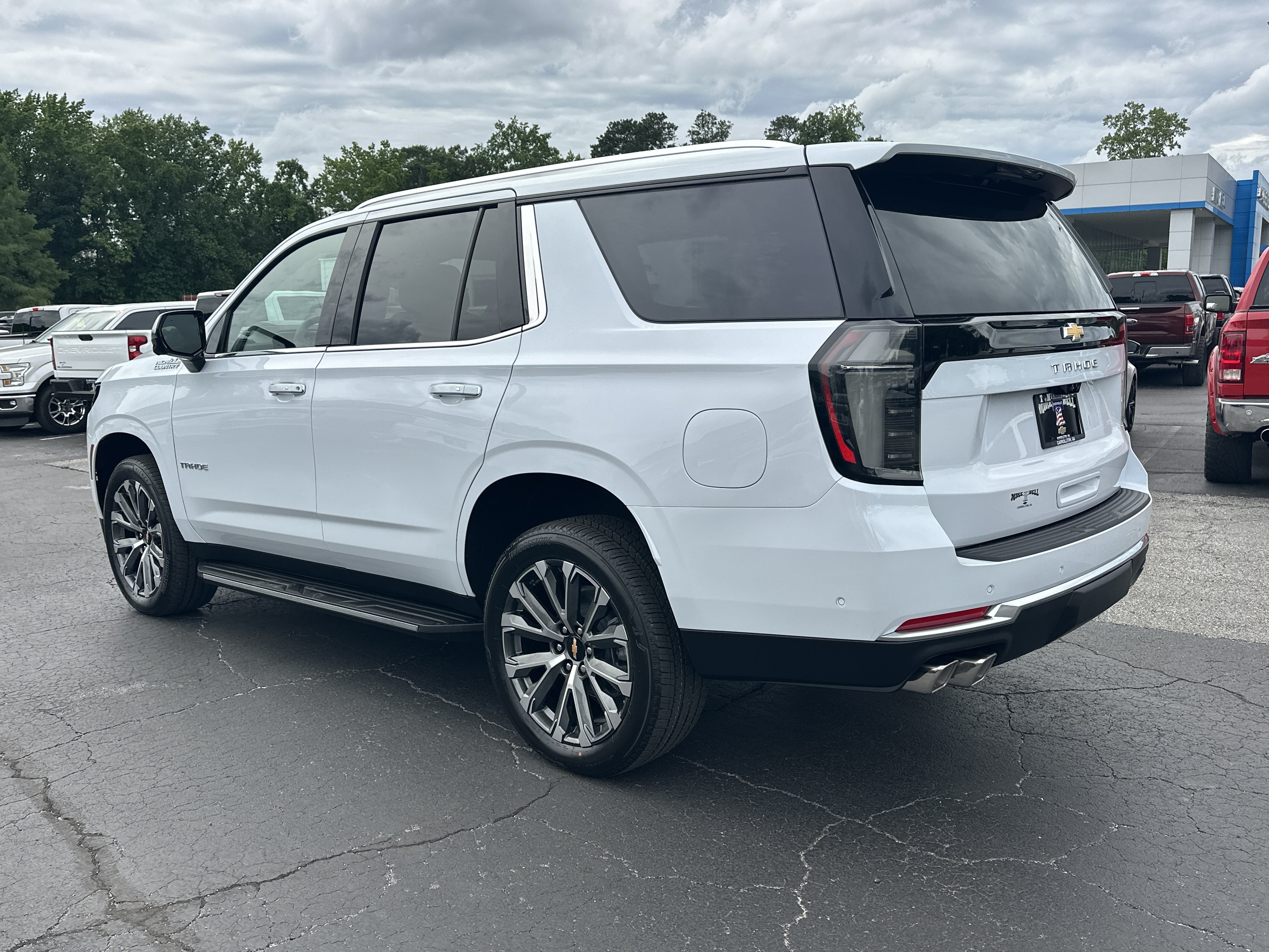 New 2026 Chevrolet Tahoe High Country w/ Sun And Tow Package RWD image 7