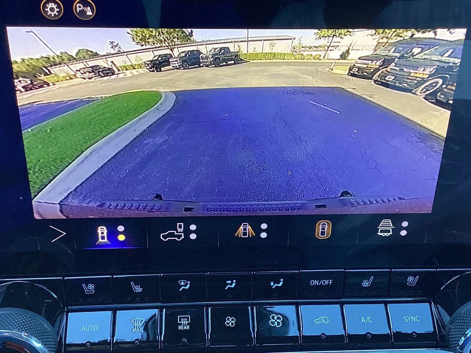 New 2026 Chevrolet Colorado ZR2 w/ ZR2 Bison Edition image 16