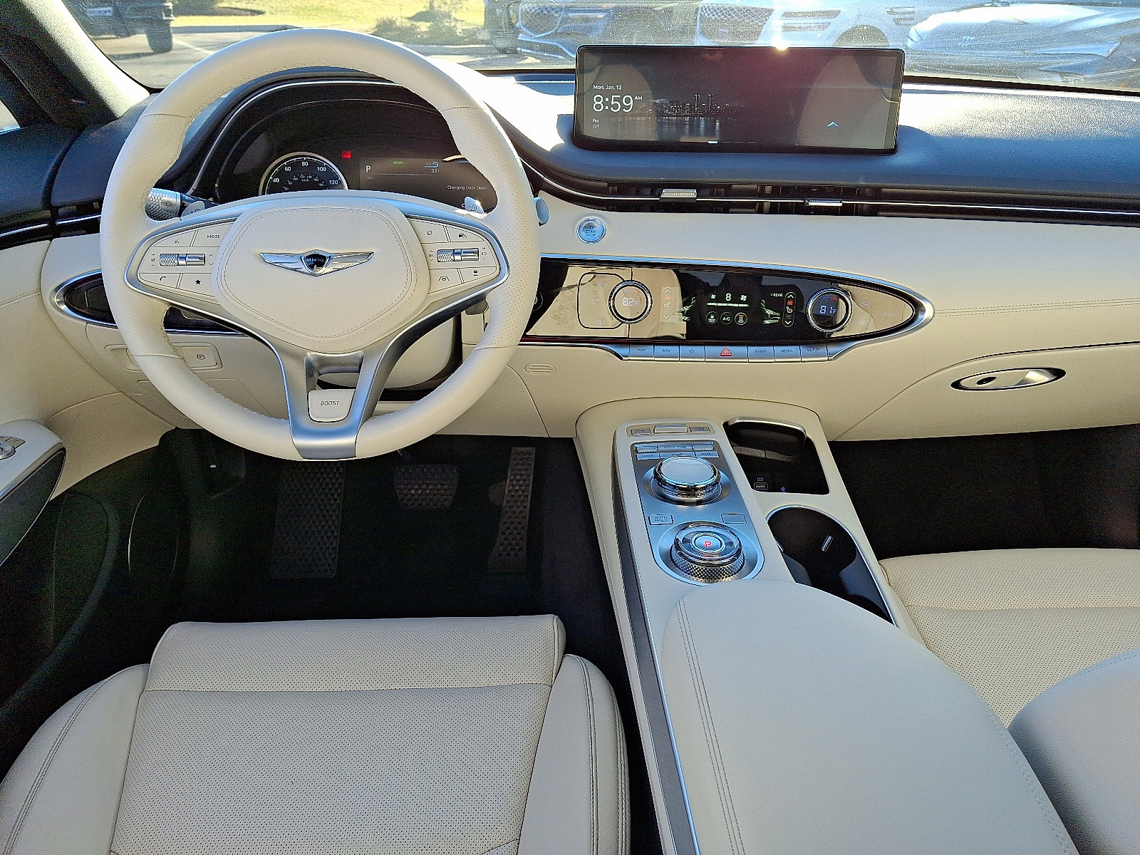 Certified 2025 Genesis Electrified GV70 image 15