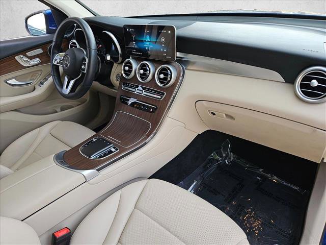 Used 2022 Mercedes-Benz GLC 300 image 27