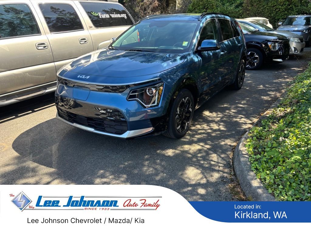 Used 2024 Kia Niro Wind w/ Wind Preserve Package FWD image 1