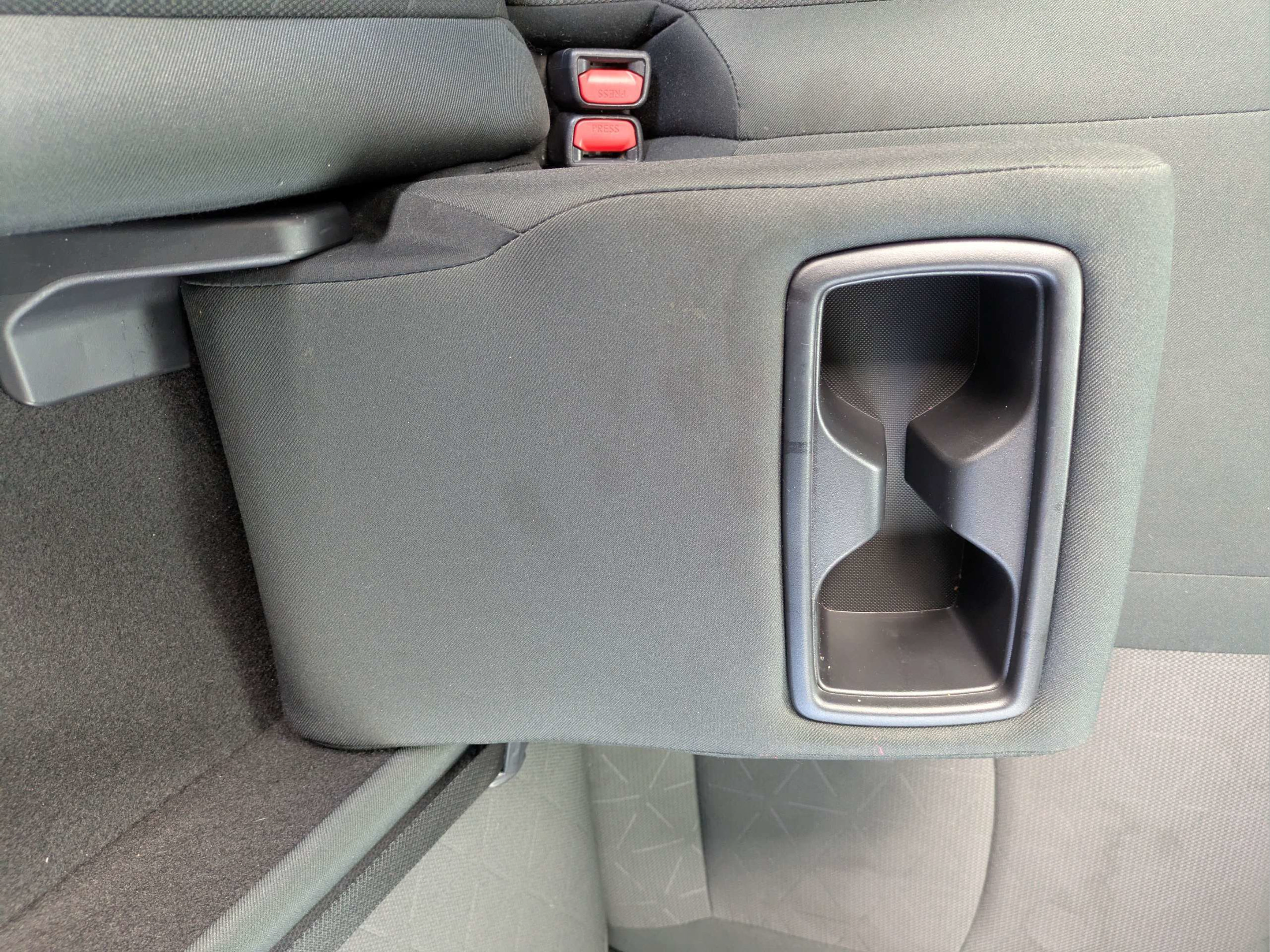 Used 2024 Toyota RAV4 XLE FWD image 10