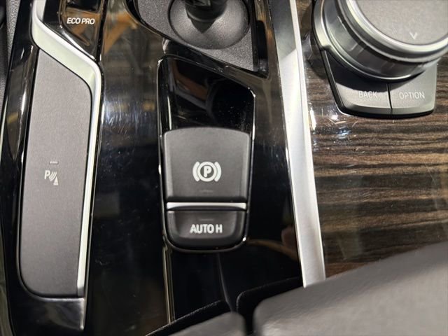 Used 2019 BMW 530i xDrive w/ Convenience Package AWD/4WD image 40