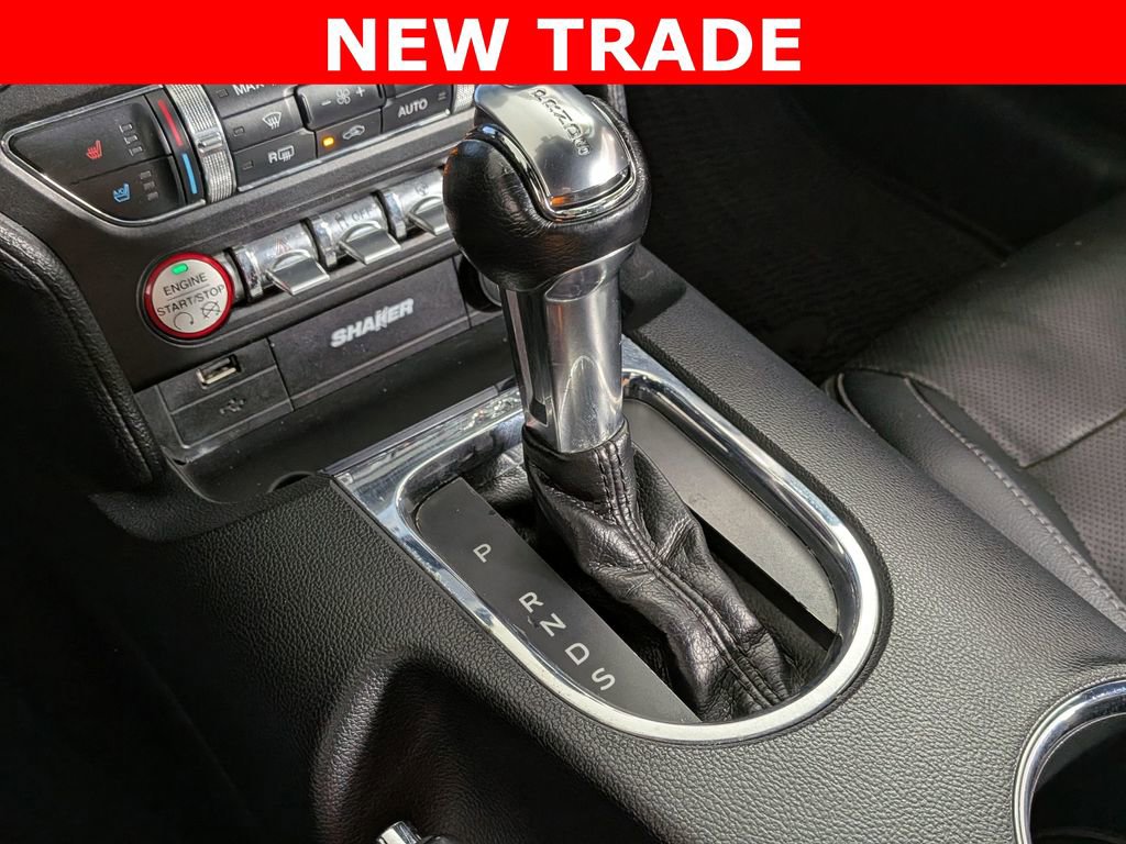 Used 2016 Ford Mustang Premium image 17