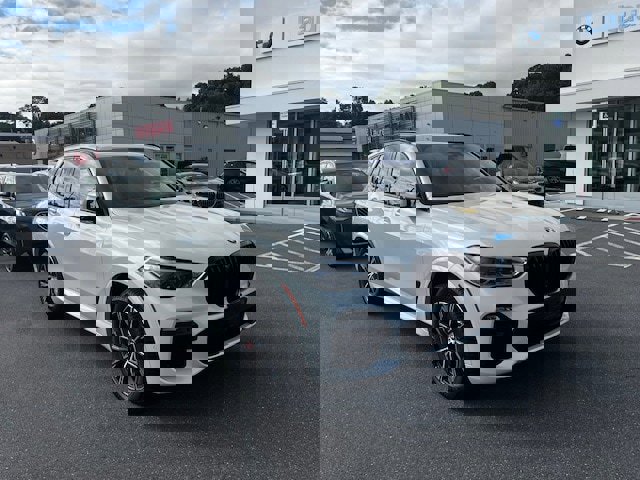 Used 2021 BMW X5 xDrive40i w/ M Sport Package