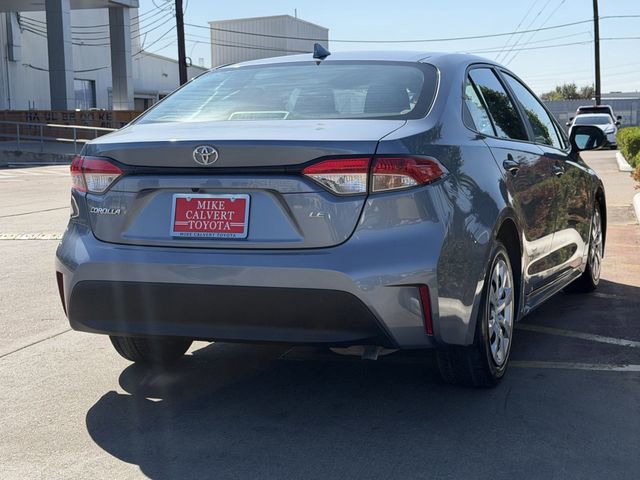 Used 2023 Toyota Corolla LE image 6