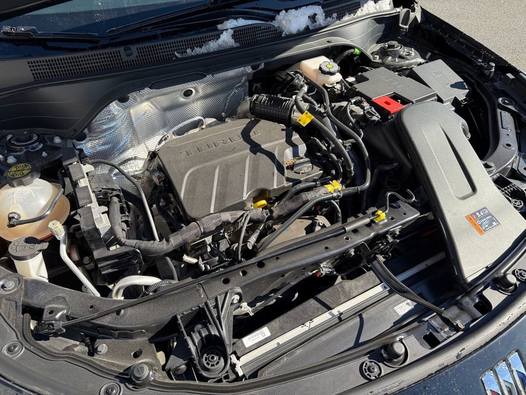 Used 2024 Buick Envista Sport Touring w/ Convenience II Package image 15