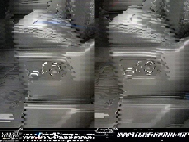 Certified 2025 GMC Sierra 1500 Denali image 34