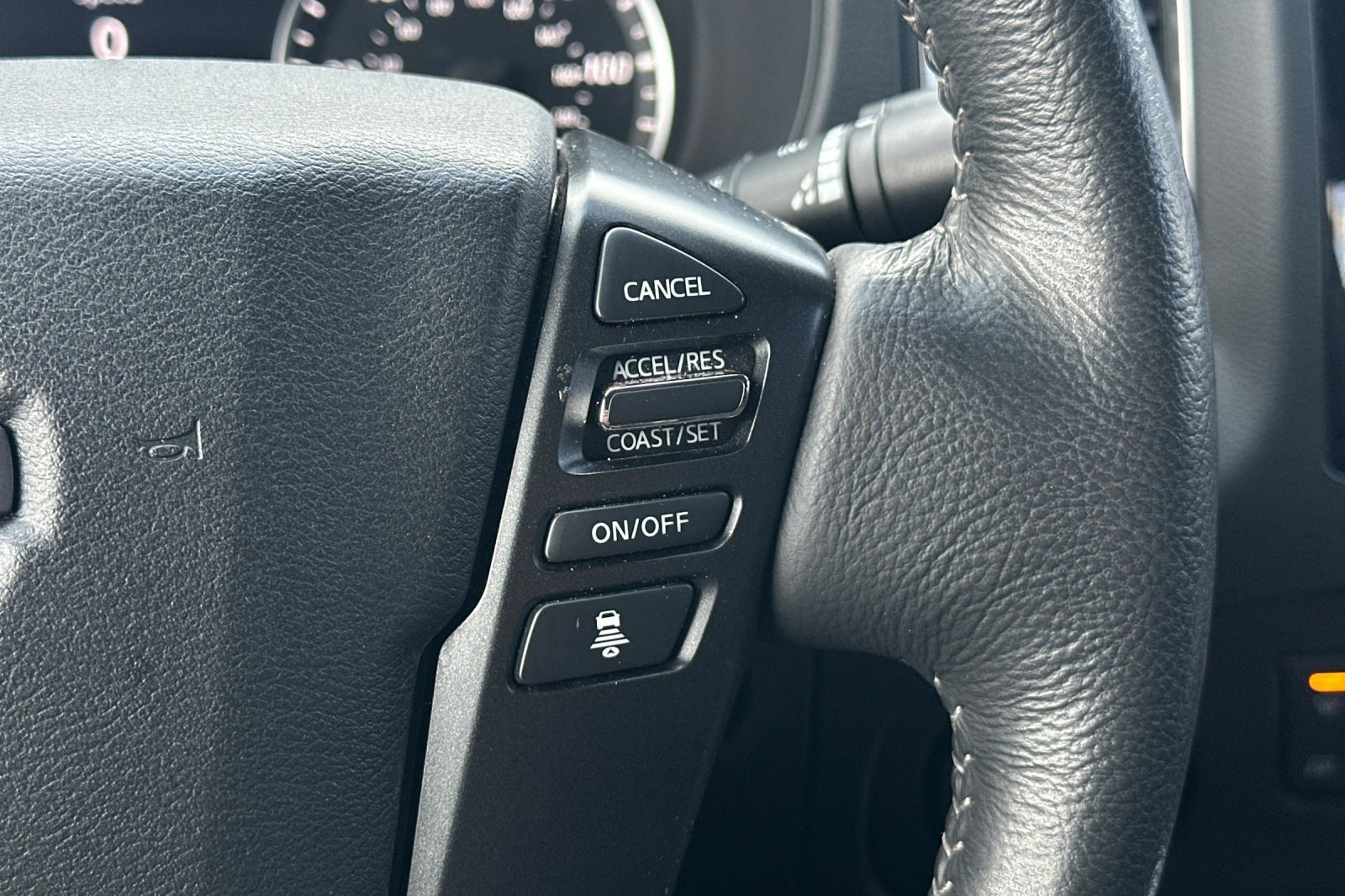 Used 2022 Nissan Frontier SV image 30