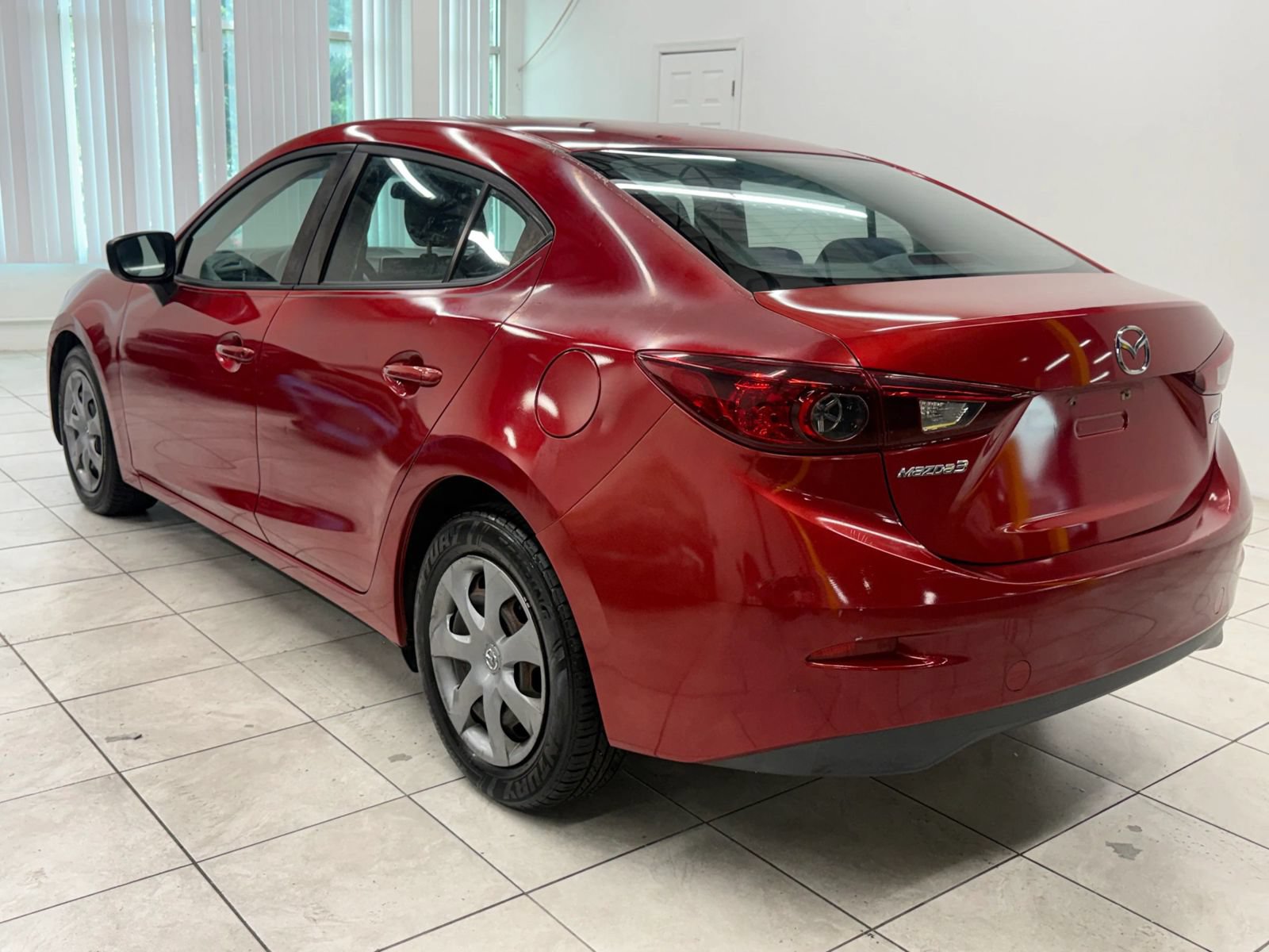 Used 2014 MAZDA MAZDA3 i Sport FWD image 7