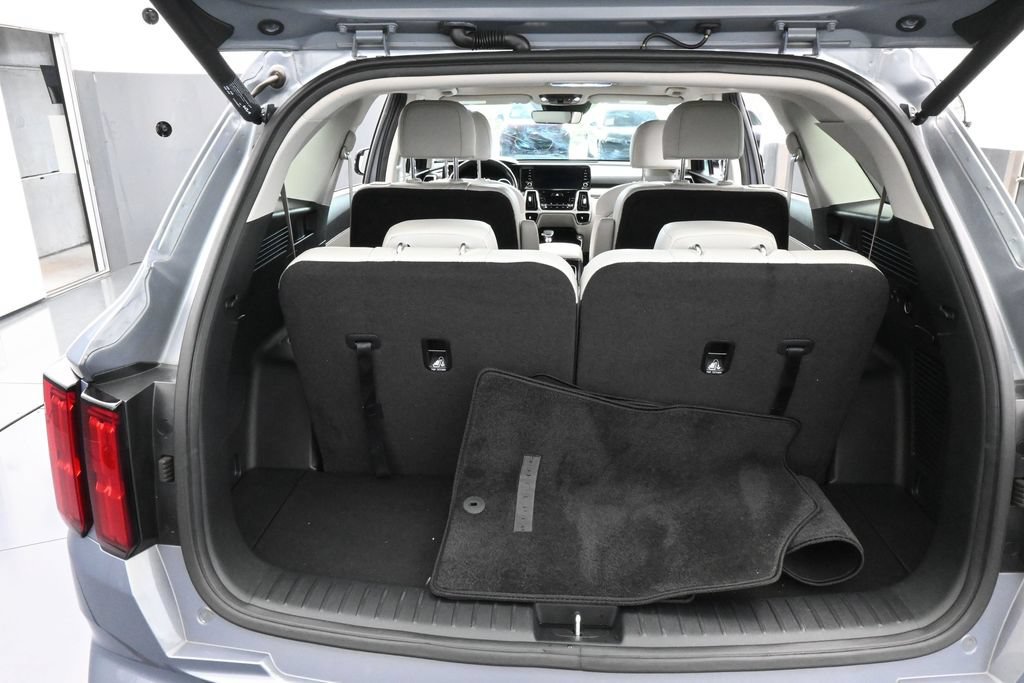 Used 2023 Kia Sorento SX FWD image 44