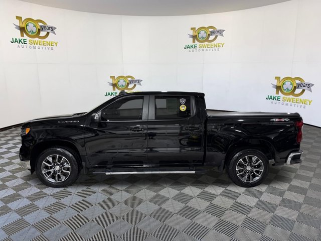 Used 2023 Chevrolet Silverado 1500 LT AWD/4WD image 7